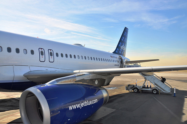 delighting-people-in-140-characters-an-inside-look-at-jetblue-s