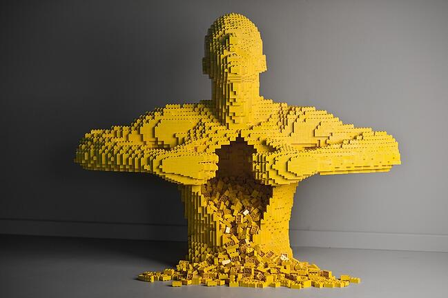 lego-art-yellow-man