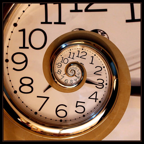 Marketing Headlines of the Week: Outsmart the Clock