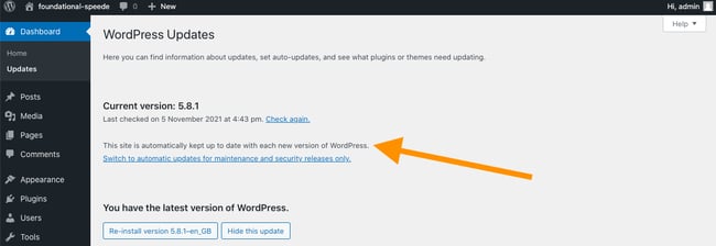 Come aggiornare WordPress automaticamente tramite Dashboard: "Questo sito viene aggiornato automaticamente con ogni nuova versione di WordPress."
