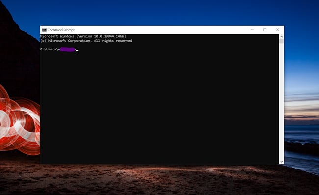 A screenshot of the windows command line terminal preparing to install pandas.