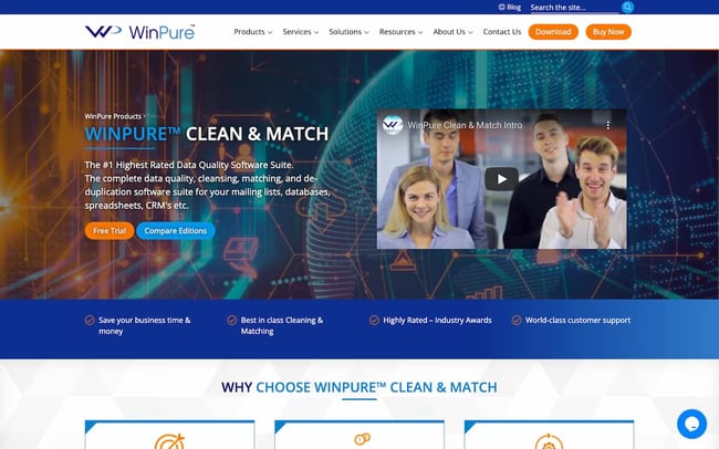 data cleaning tool WinPure Clean & Match's landing page featuring a demo video and free trial CTA button