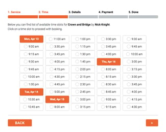 Utilisateur sélectionnant la date et l'heure du formulaire de rendez-vous via le plugin bookly