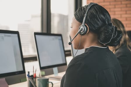 customer success rep using help desk software
