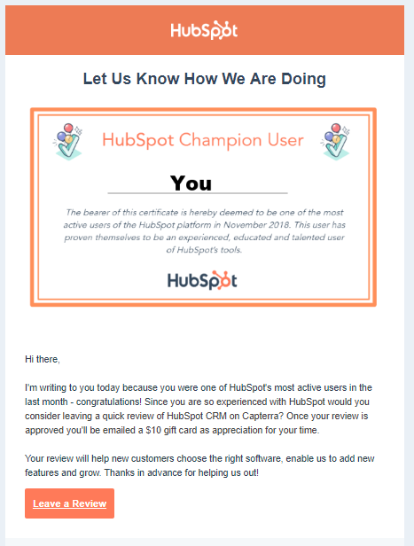 ایمیل قالب HubSpot از مشتریان می خواهد که نظر خود را بنویسند.