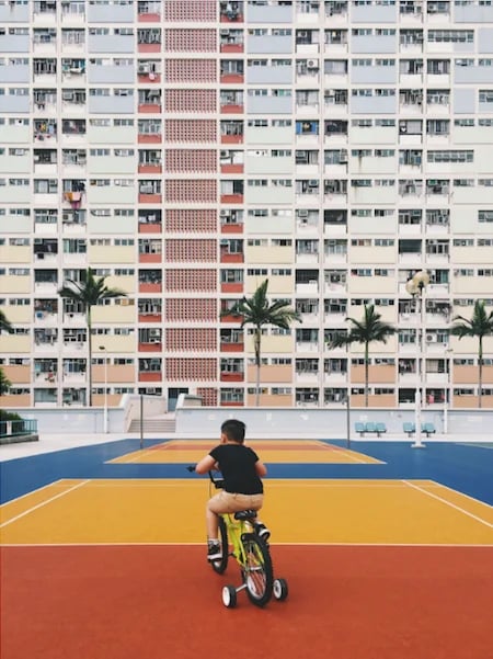 How to take good photos with a phone example: Repetition, Eric Chu