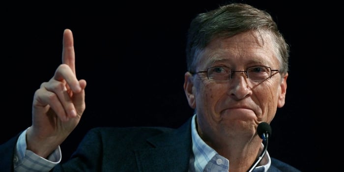 bill-gates-made-some-bold-predictions-for-the-internet-20 years ago heres what he got right