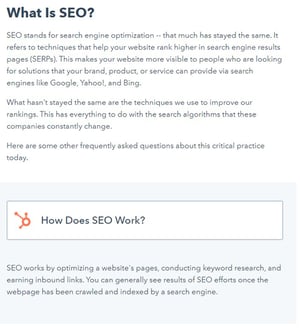 Beispiel für einen FAQ-Blogbeitrag, der mehrere Fragen zu SEO und deren Antworten enthält