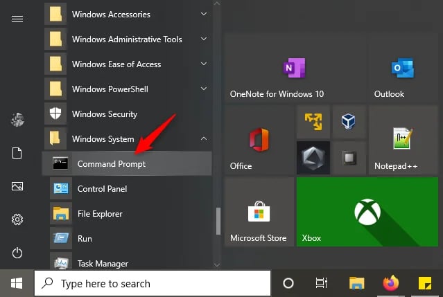 Command prompt selected in Windows 10 start menu to begin flush DNS process