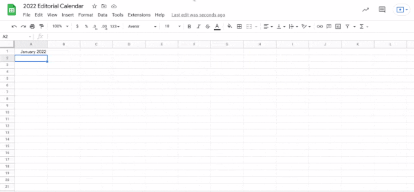formatting calendar google sheets.gif?width=600&name=formatting calendar google sheets - How to (Easily) Make Perfect Content Calendars in Google Sheets