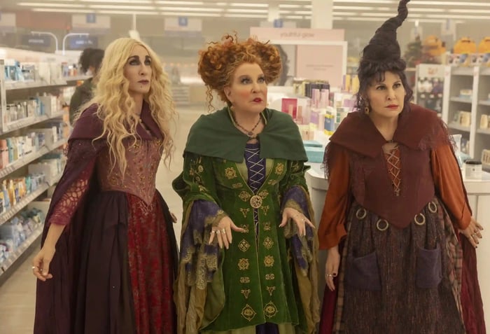 The Sanderson Sisters from Hocus Pocus 2