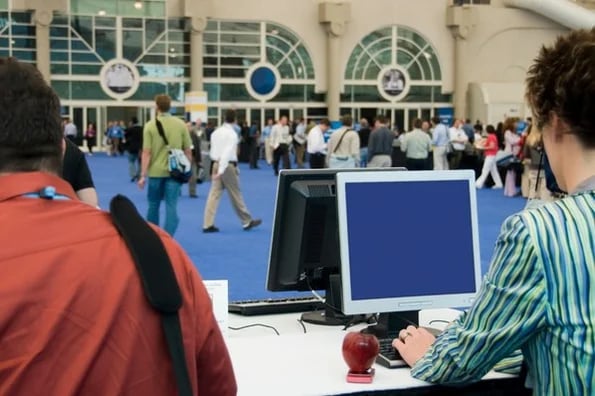 stand out at trade shows using inbound marketing
