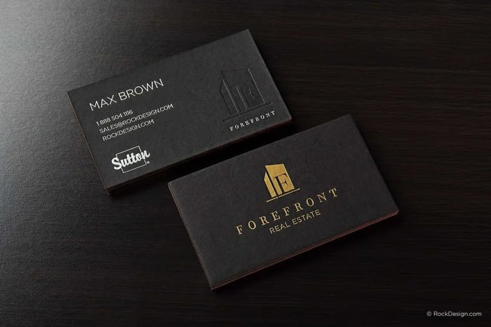 4 Reasons To Invest in Luxury Business Cards for Your Brand
