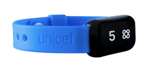 Parceria de marca entre UNICEF e Target on Kid Power Bands