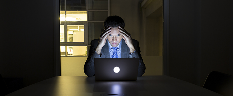 Working Late? 21 Tips to Improve Your Productivity at Night