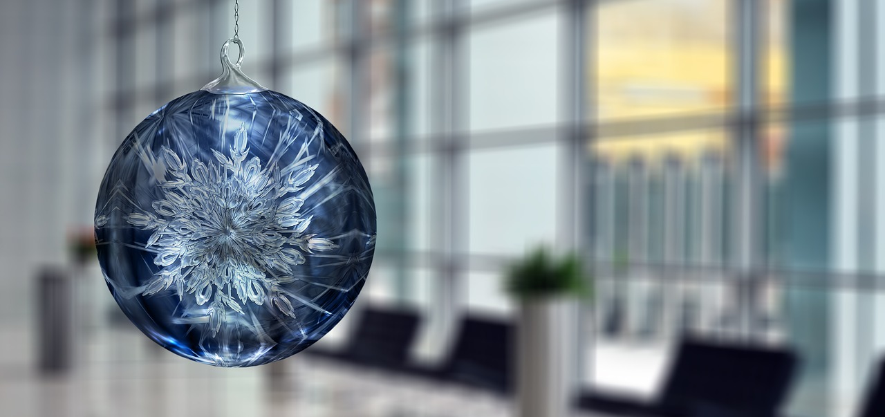 Deck the Halls the B2B Way: Eight Ideas for Festive Holiday Marketing