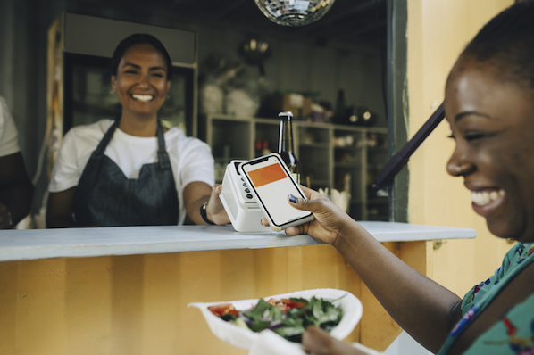 Contactless Payments: What Is It & Is it Safe?