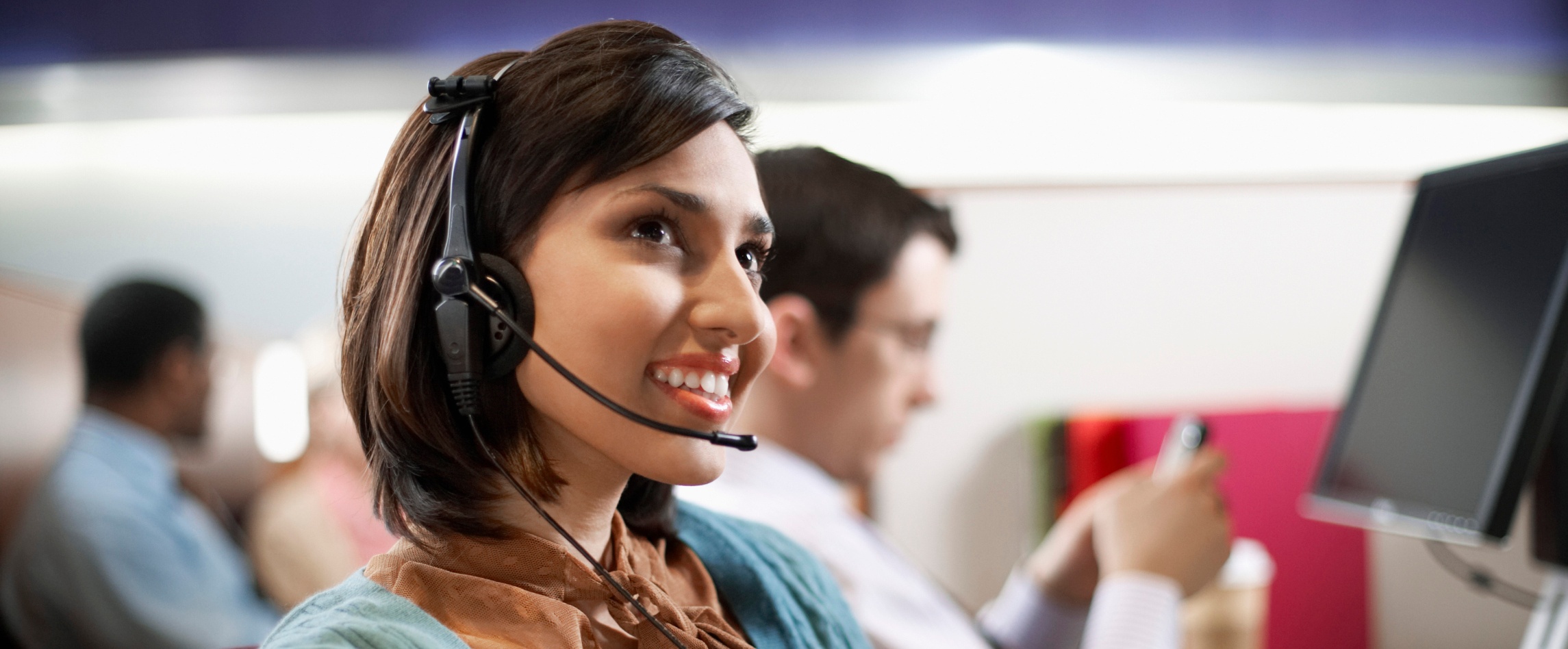 20 Critical Customer Service Skills All Sales Reps Should Master [Infographic]