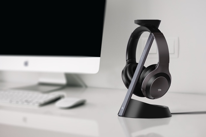 What These Headphones Tell Us About the State of Productivity
