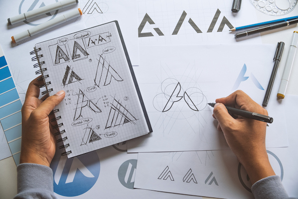 10 Logo Design Trends to Watch for in 2021 [Infographic]