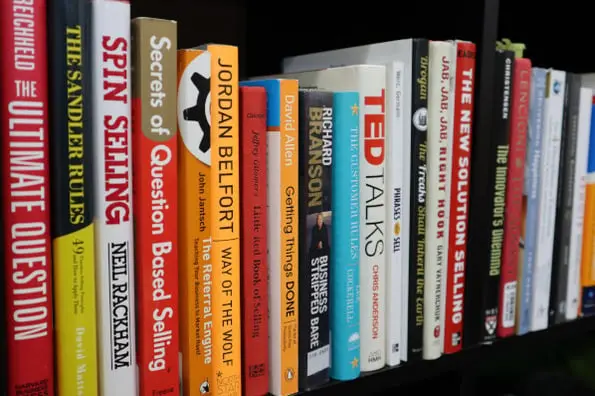 The 44 Most Highly-Rated Sales Books of All Time
