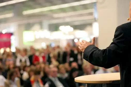 How to Give a Great Presentation (+ Expert Tips) - Vimarsana News